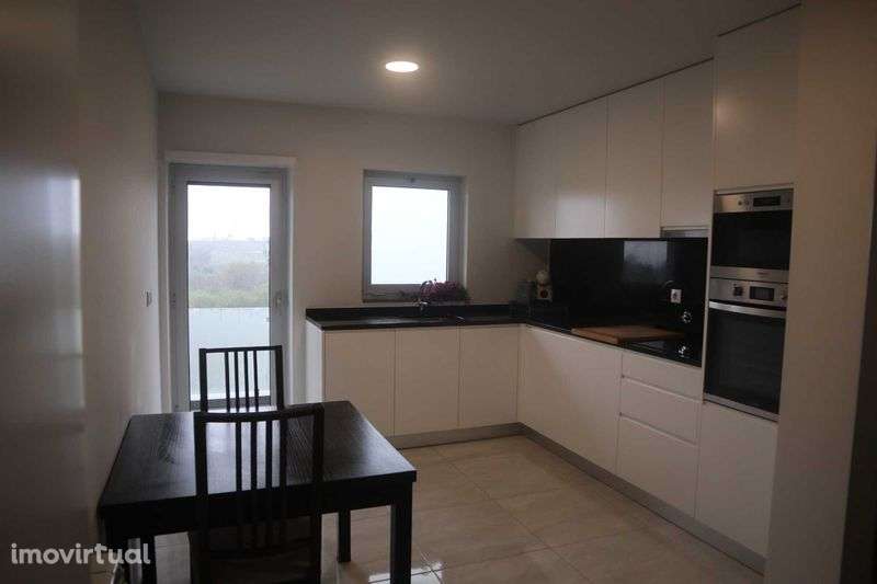 Apartamento T2 Gandra, Paredes - Grande imagem: 4/12