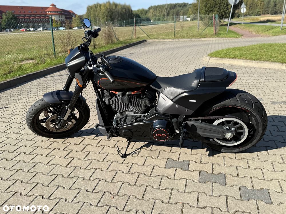 Harley-Davidson Softail FXDR - 15