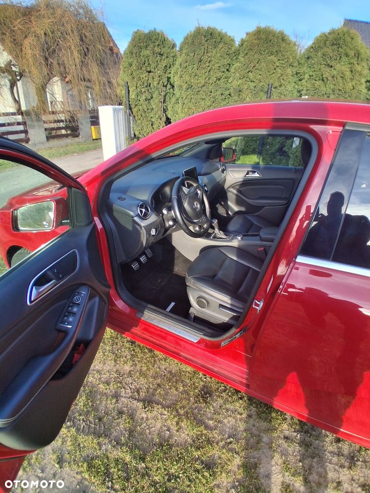 Mercedes-Benz Klasa B 200 CDI (BlueEFFICIENCY) - 10