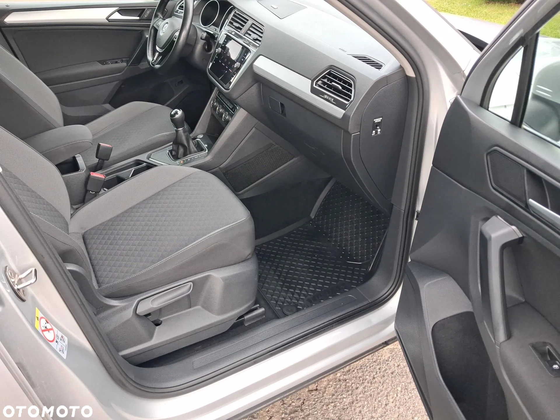 Volkswagen Tiguan 1.5 TSI EVO Comfortline - 25