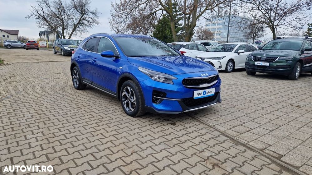 Kia XCeed 1.5 T-GDI 7DCT City+ - 6