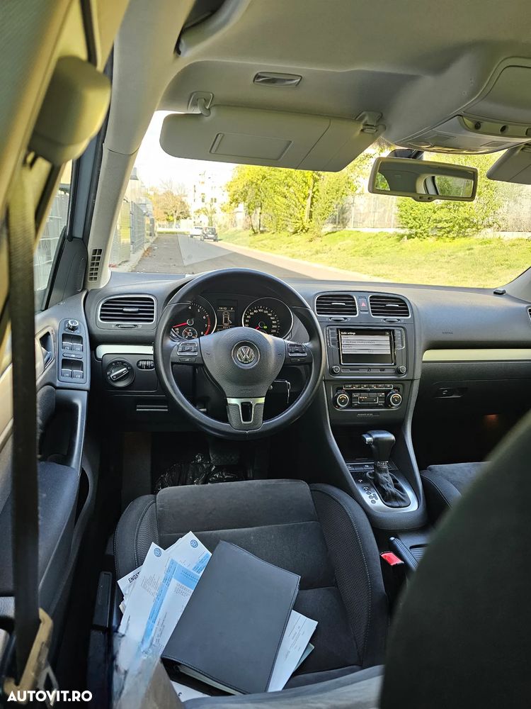 Volkswagen Golf 1.4 TSI Highline DSG - 29