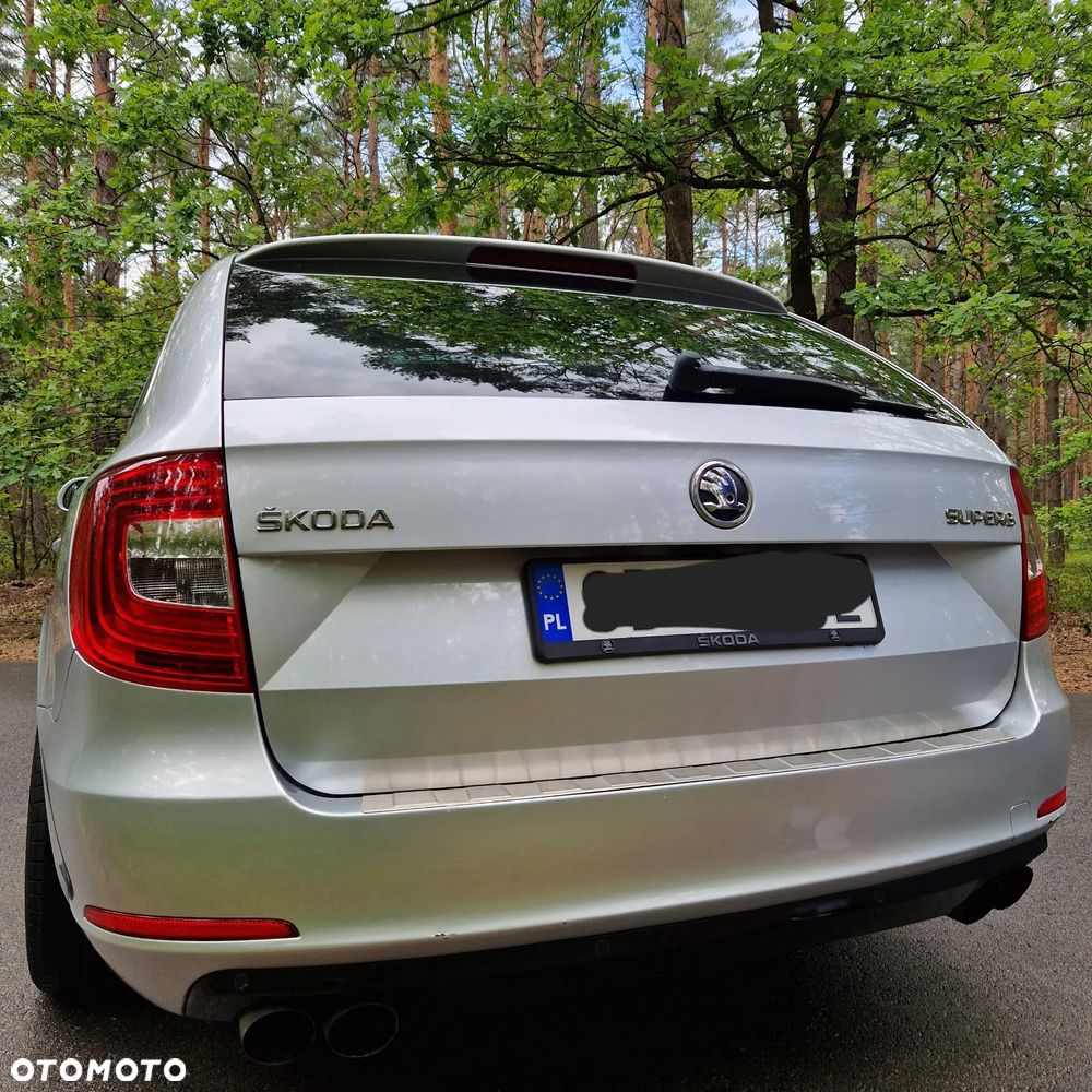 Skoda Superb 2.0 TSI Elegance DSG - 19