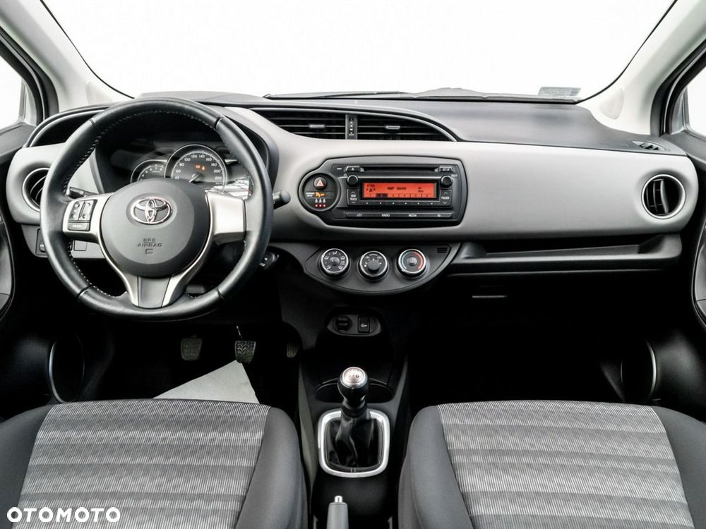 Toyota Yaris 1.0 Active EU6 - 19