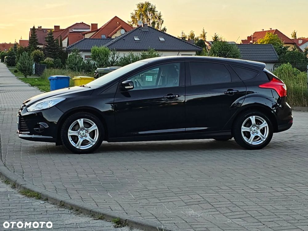 Ford Focus 1.6 EcoBoost Start-Stopp-System Champions Edition - 2