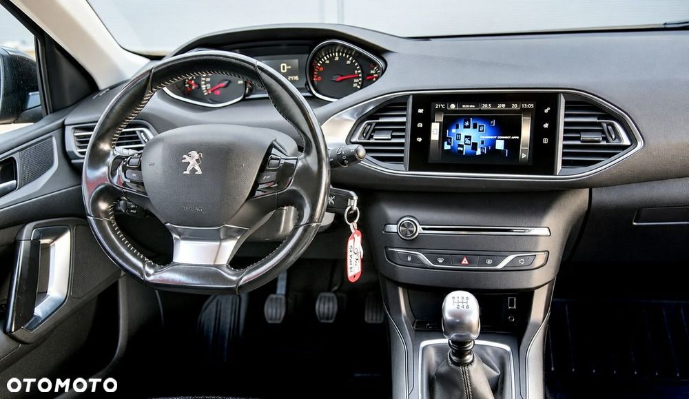Peugeot 308 - 13