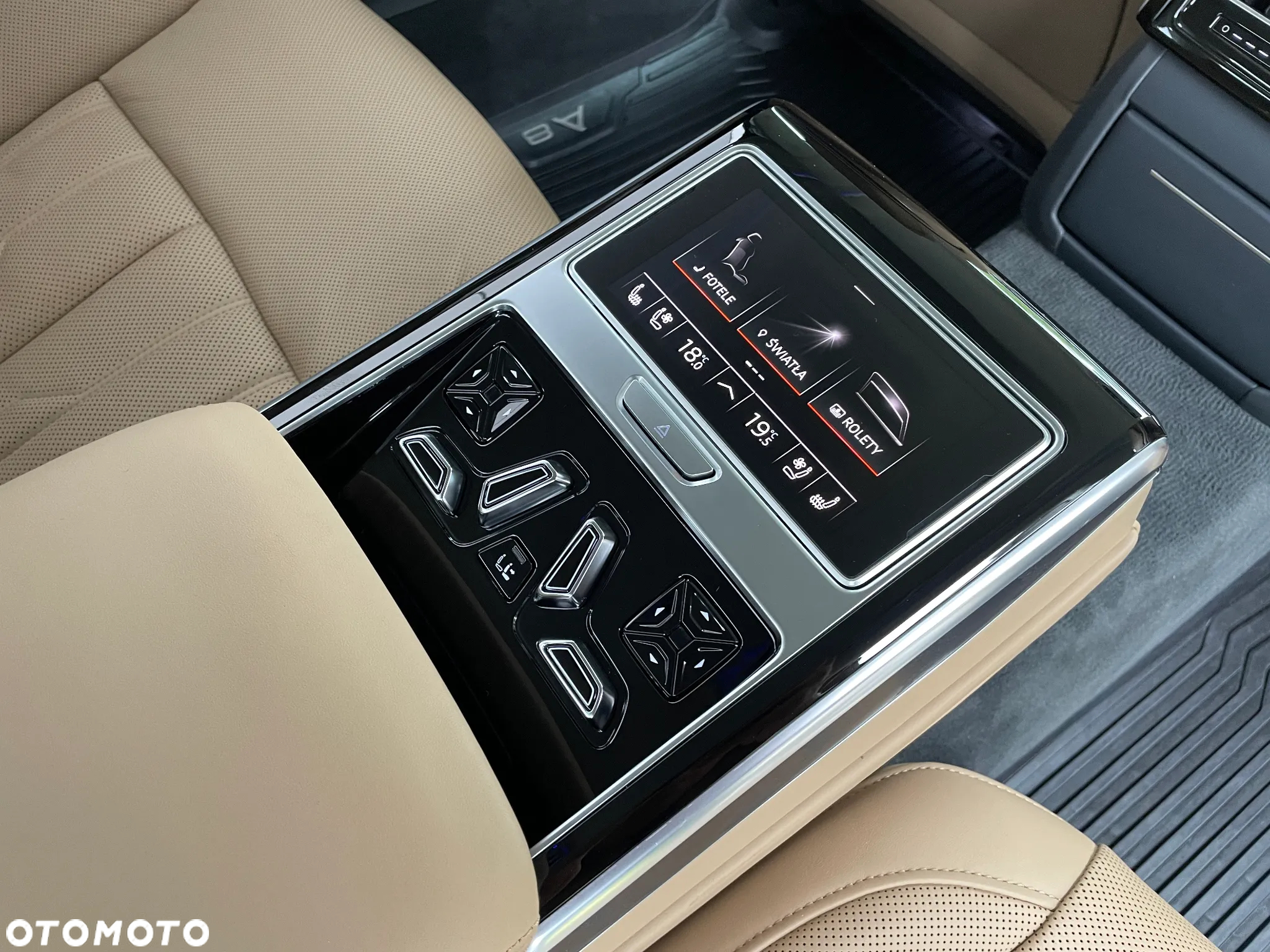 Audi A8 - 16