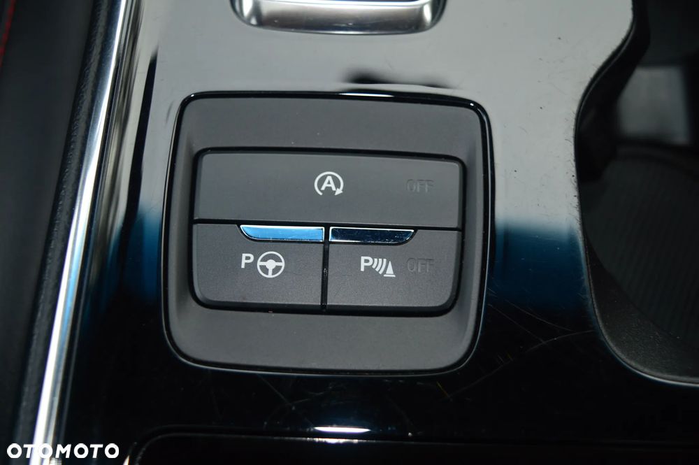 Ford Edge 2.0 EcoBlue Bi-Turbo 4x4 ST-LINE - 32