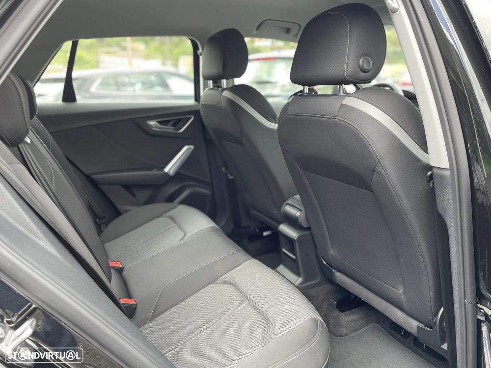 Audi Q2 30 TDI Sport - 14