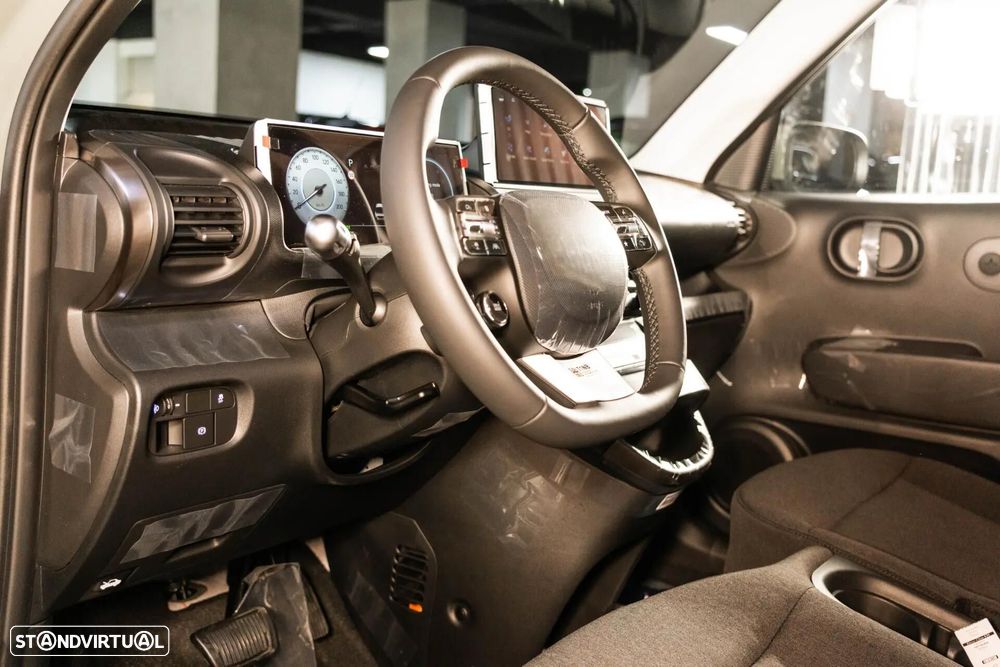 Hyundai Inster 49 kWh Style Plus - 28
