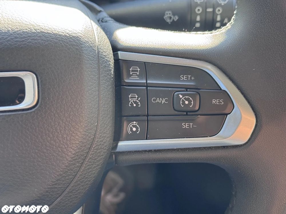 Jeep Compass - 18