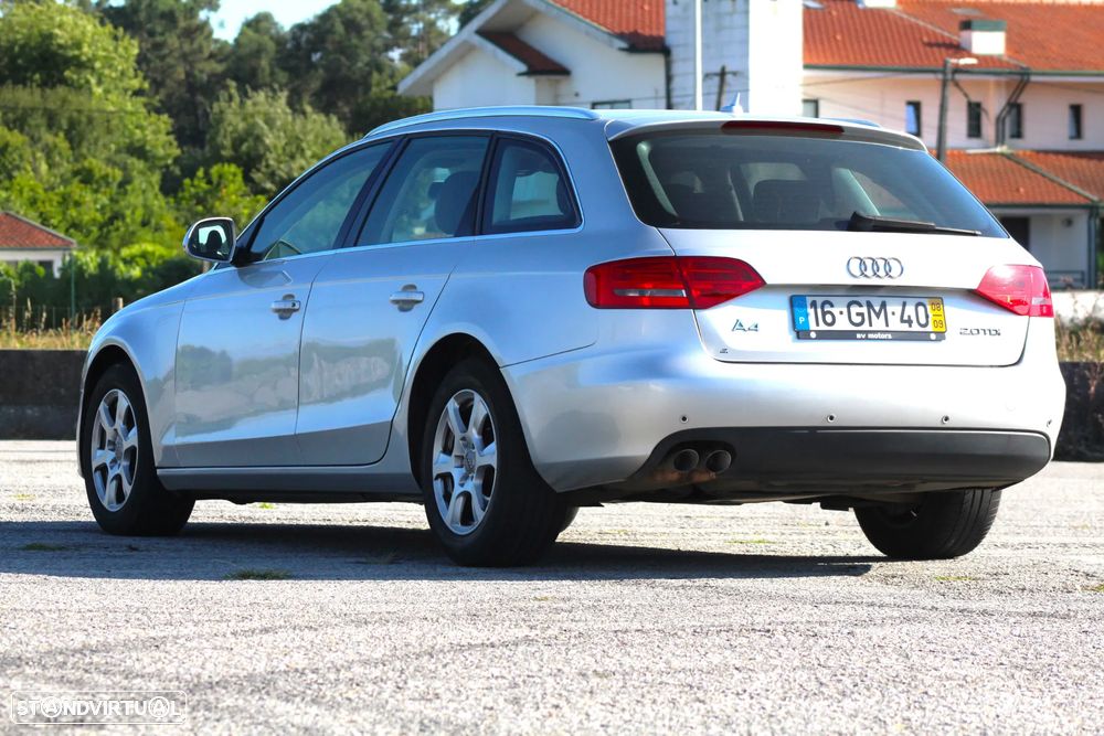 Audi A4 Avant 2.0 TDI exclusive - 13