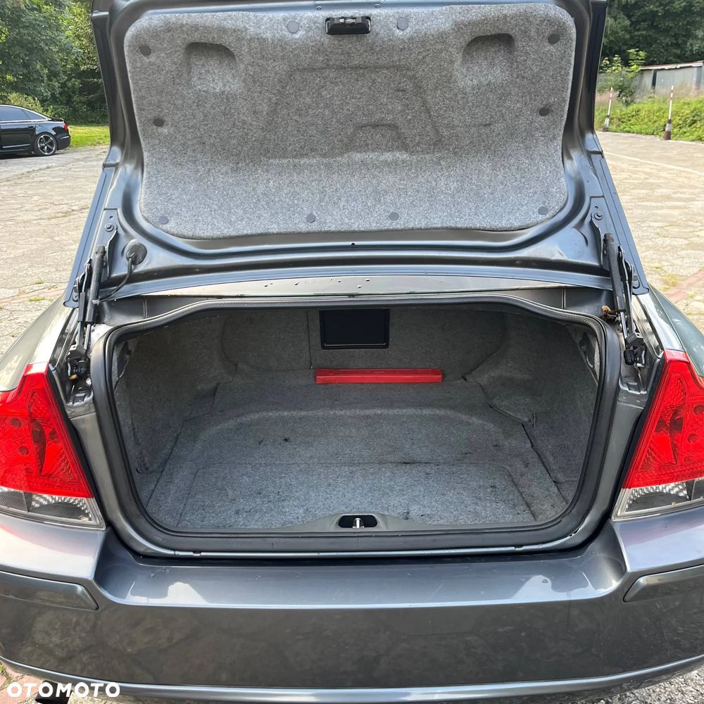 Volvo S60 - 12