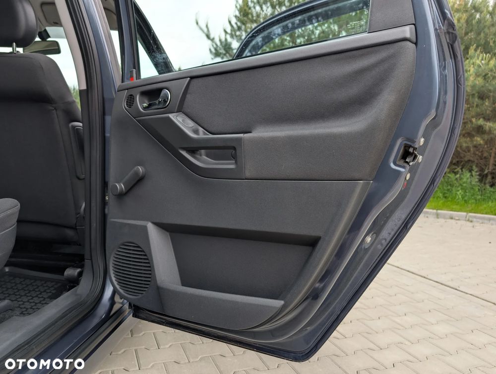 Opel Meriva 1.6 Enjoy - 19