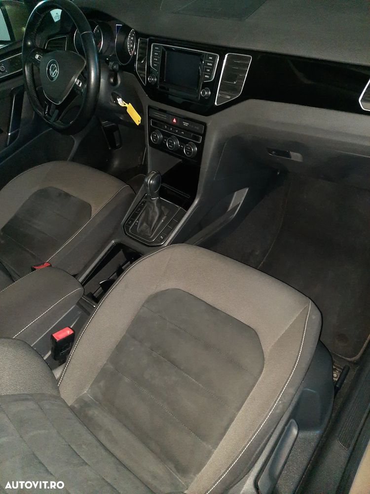 Volkswagen Golf 2.0 TDI BlueMotion Technology DSG Edition - 9