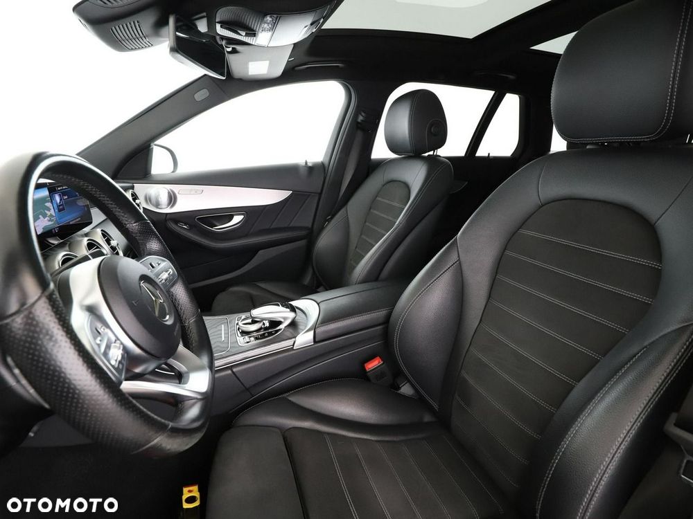 Mercedes-Benz Klasa C 200 4Matic 9G-TRONIC AMG Line - 14