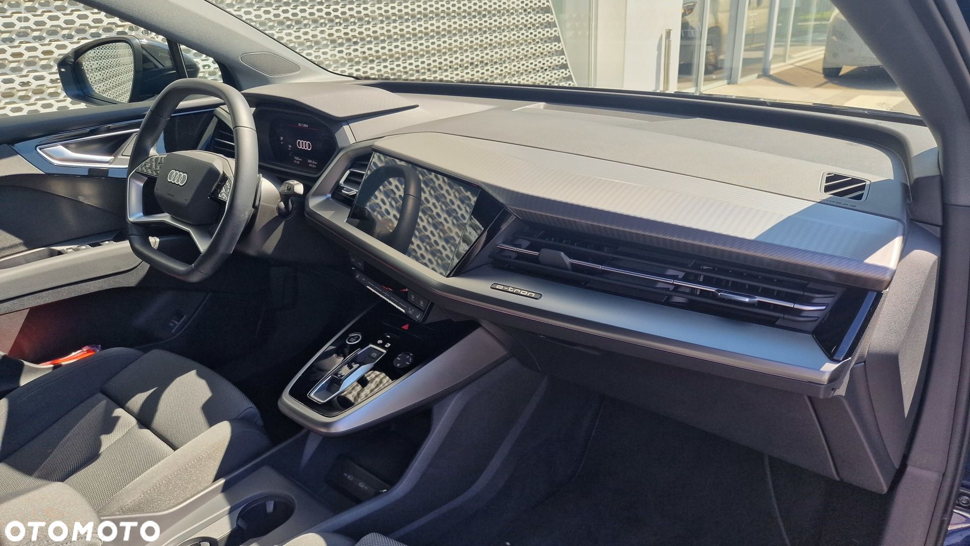 Audi Q4 - 17