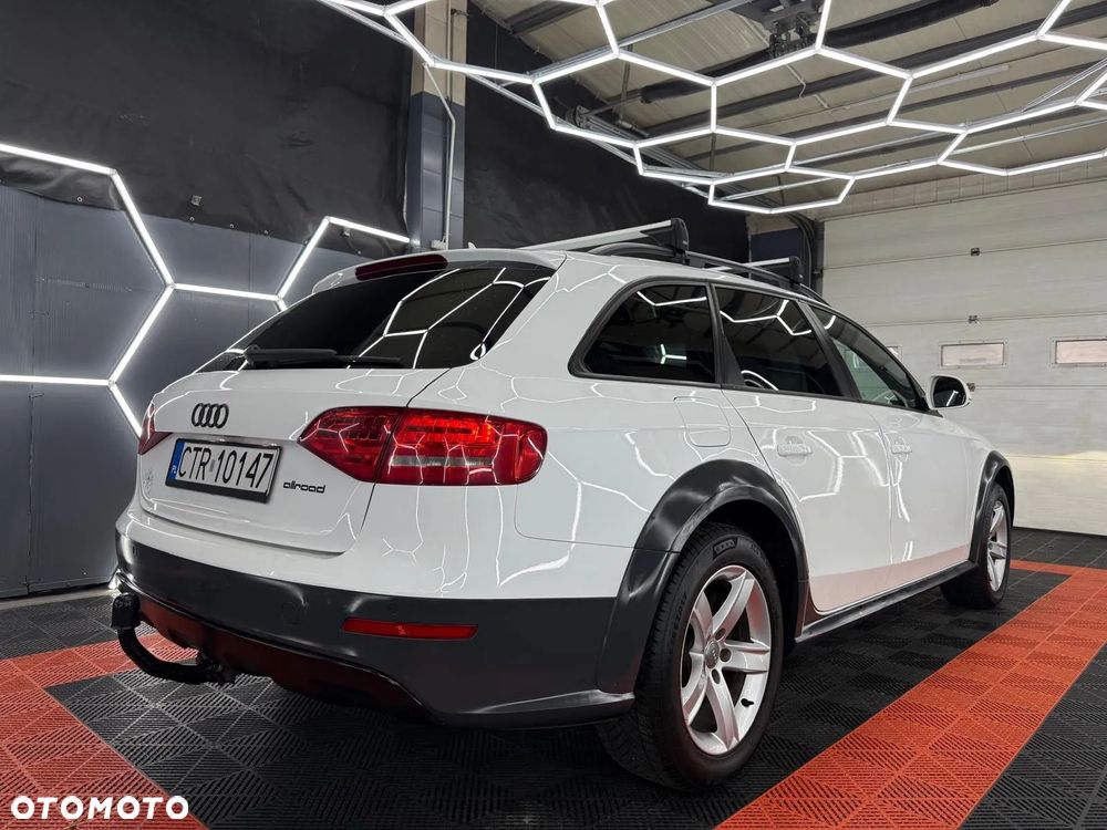 Audi A4 Allroad - 11