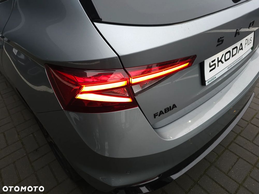 Skoda Fabia 1.0 TSI Monte Carlo - 15