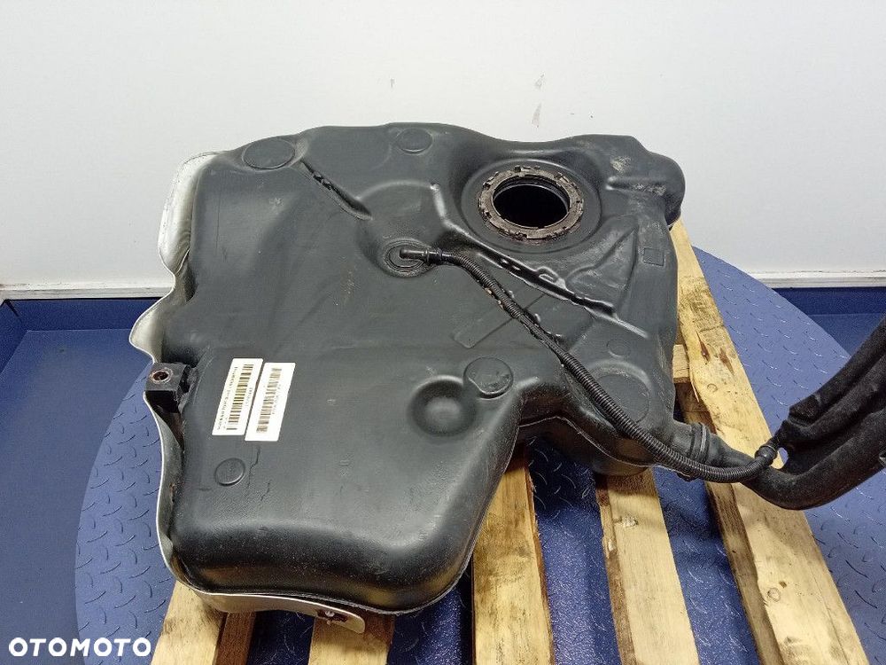 SKODA OCTAVIA II LIFT 08- 1.6 TDI 105KM ZBIORNIK PALIWA 1K0201022GP - 4