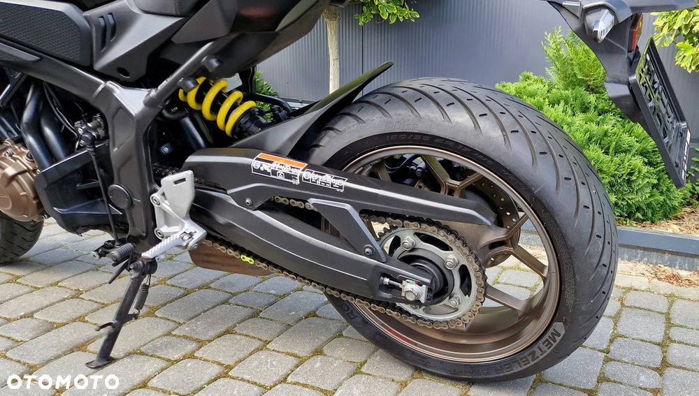 Honda CB - 28