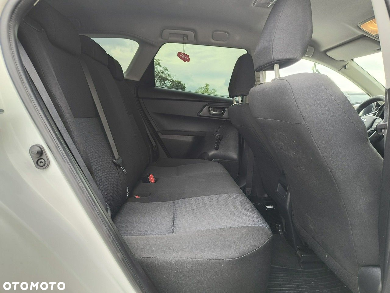 Toyota Auris 1.4 D-4D Comfort - 13