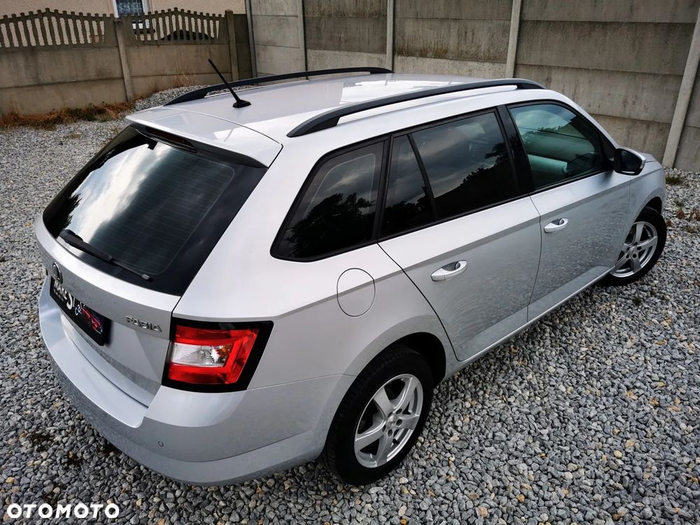 Skoda Fabia 1.2 TSI Edition - 22