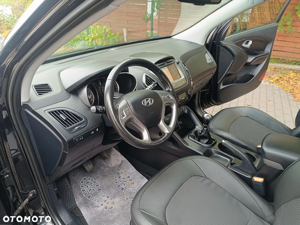 Hyundai ix35 - 11