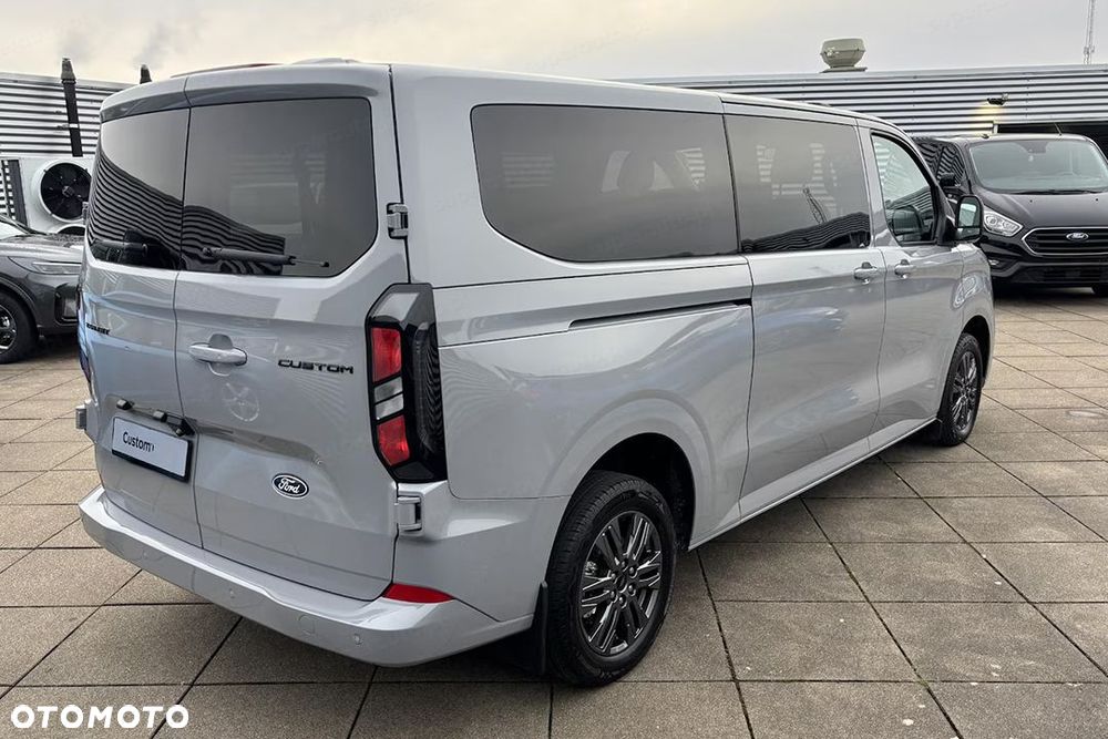 Ford Transit Custom - 8