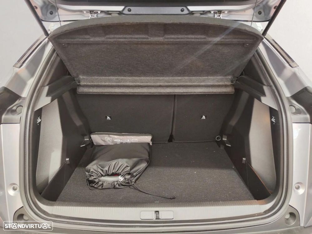 Peugeot e-2008 54 kWh Allure - 27