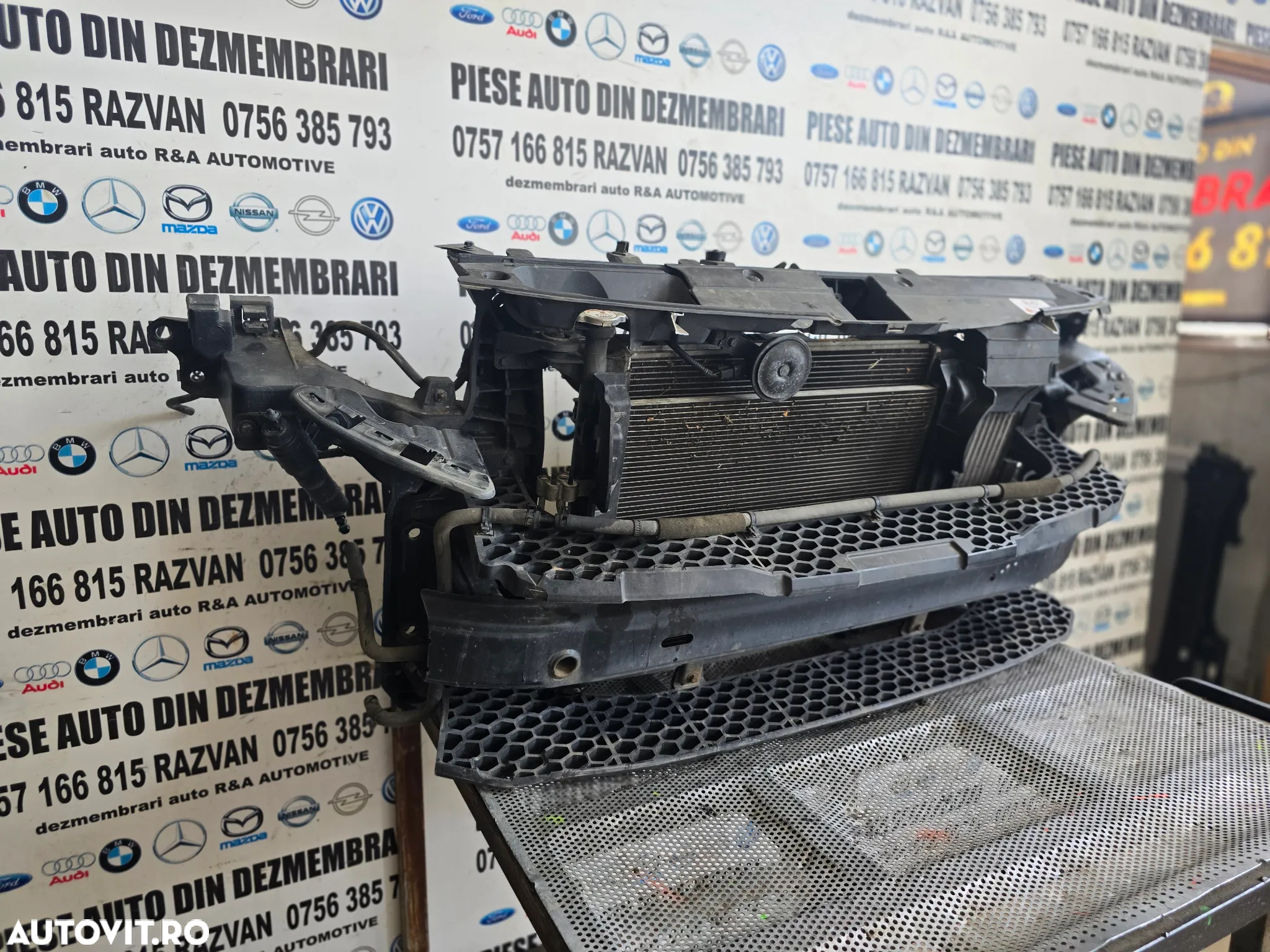 Trager Calandru Fata Complet Radiator Termocupla Armatura Ka Sportage 2010-2015 2.0 Crdi Manual - 3