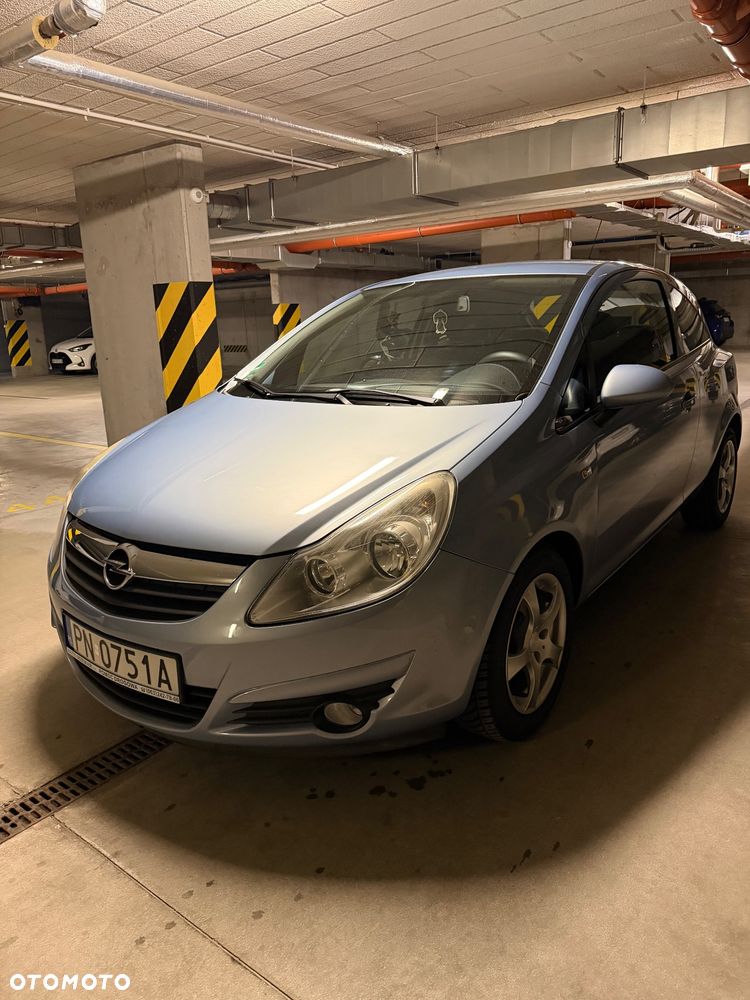 Opel Corsa 1.4 16V Cosmo - 1