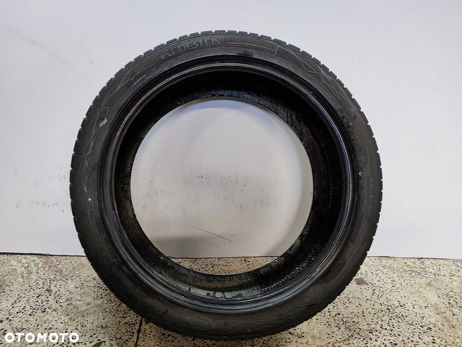 1x Opona zimowa 275/40/22 Vredestein Wintrac Pro XL 108V - 7,5mm - 2