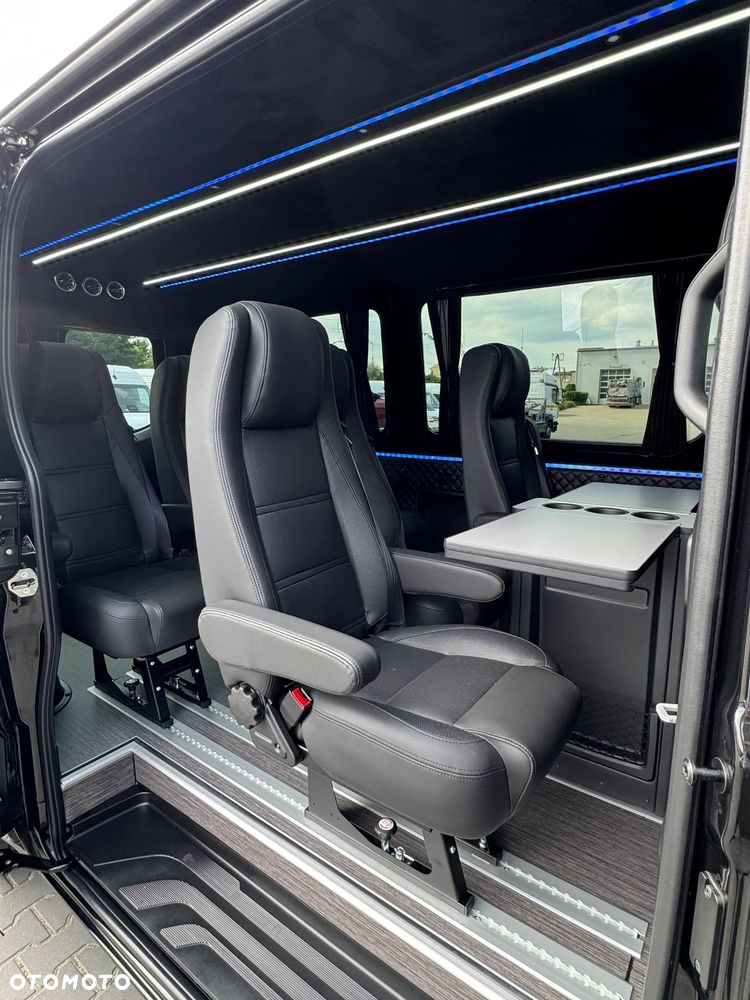 Mercedes-Benz Sprinter Standard SELECT 9G-Tronic 907.253 - 17