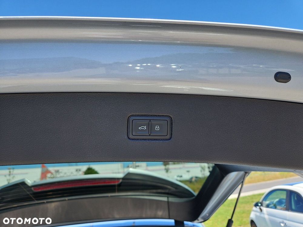 Audi Q7 55 TFSI mHEV Quattro S Line Tiptr - 13