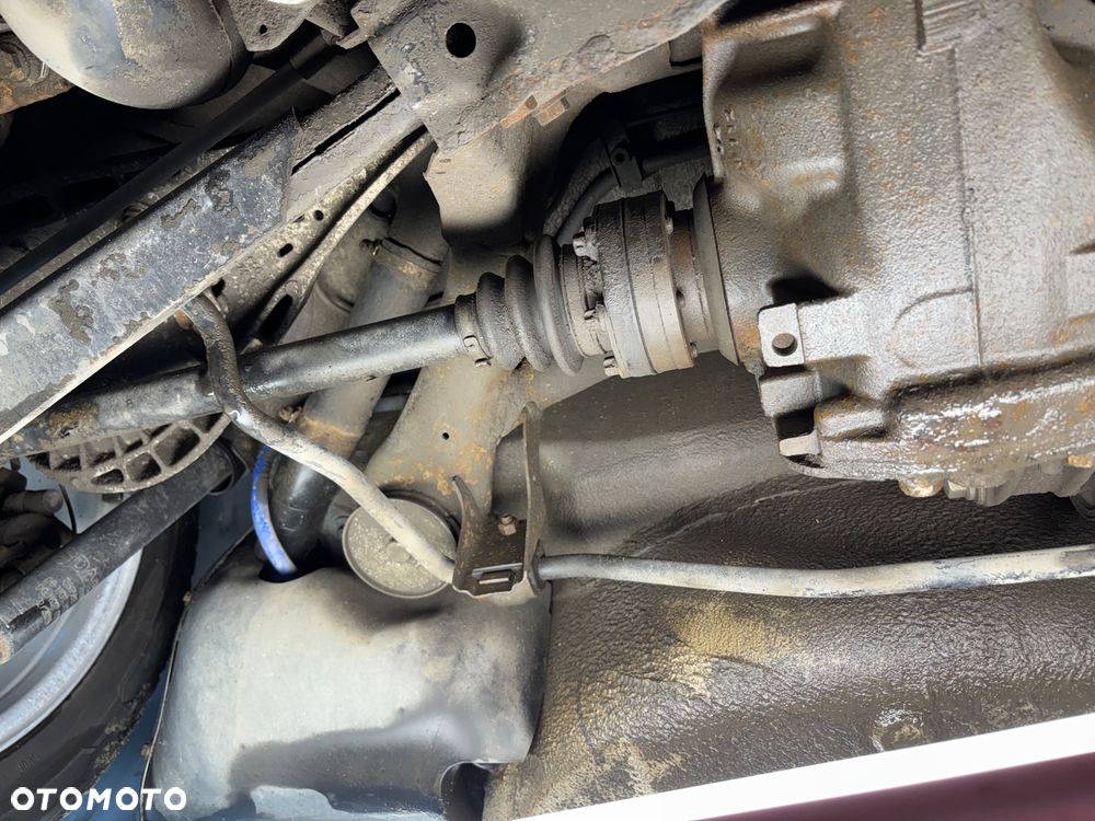 BMW Seria 3 318i - 39