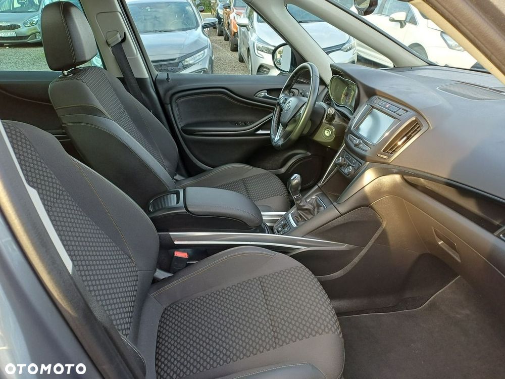 Opel Zafira Tourer 1.4 Turbo Innovation - 11