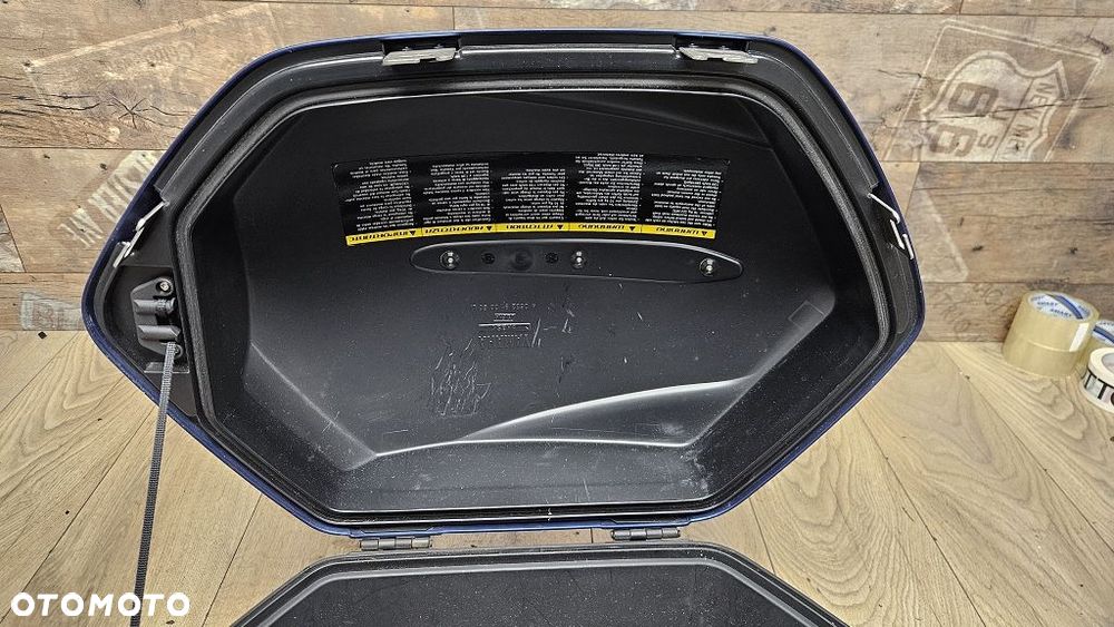 Kufer lewy Yamaha FJR 1300 / Tracer 900 - 11