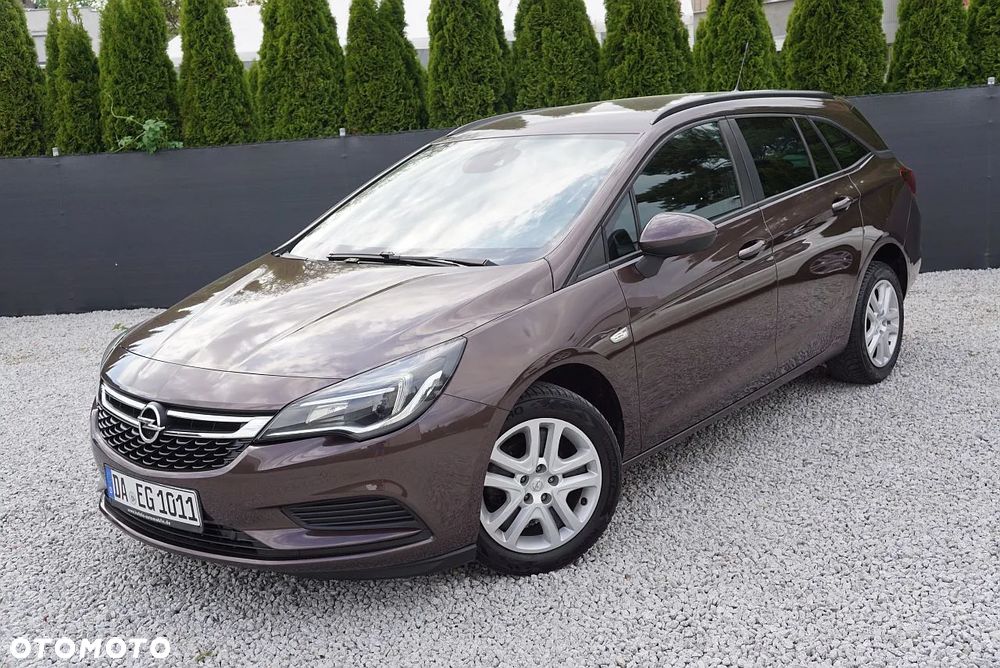 Opel Astra - 1