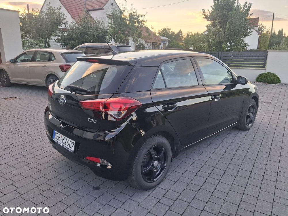 Hyundai i20 - 25