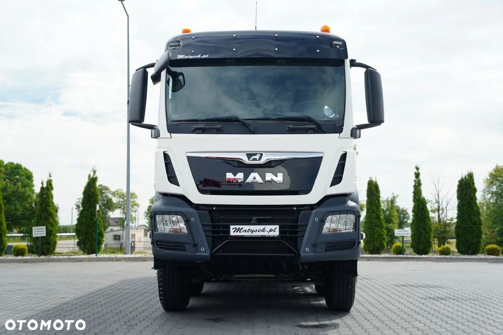 MAN TGS 35.420 / 8X4 / WYWROTKA 2 STRONNA - 6 M / HYDROBURTA / HYDROKLAPA /  BORDMATIC / EURO 6 - 18