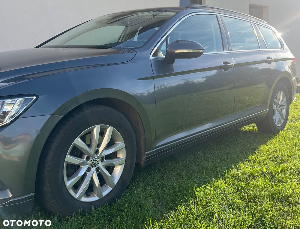 Volkswagen Passat 1.6 TDI BMT Comfortline - 2