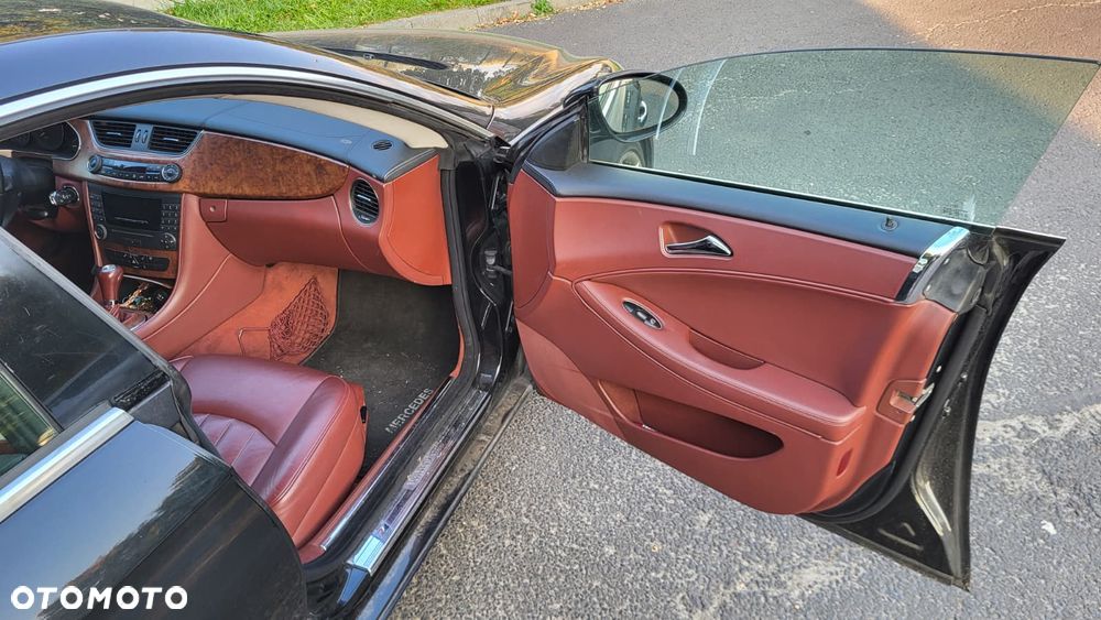 Mercedes-Benz CLS 320 CDI - 26