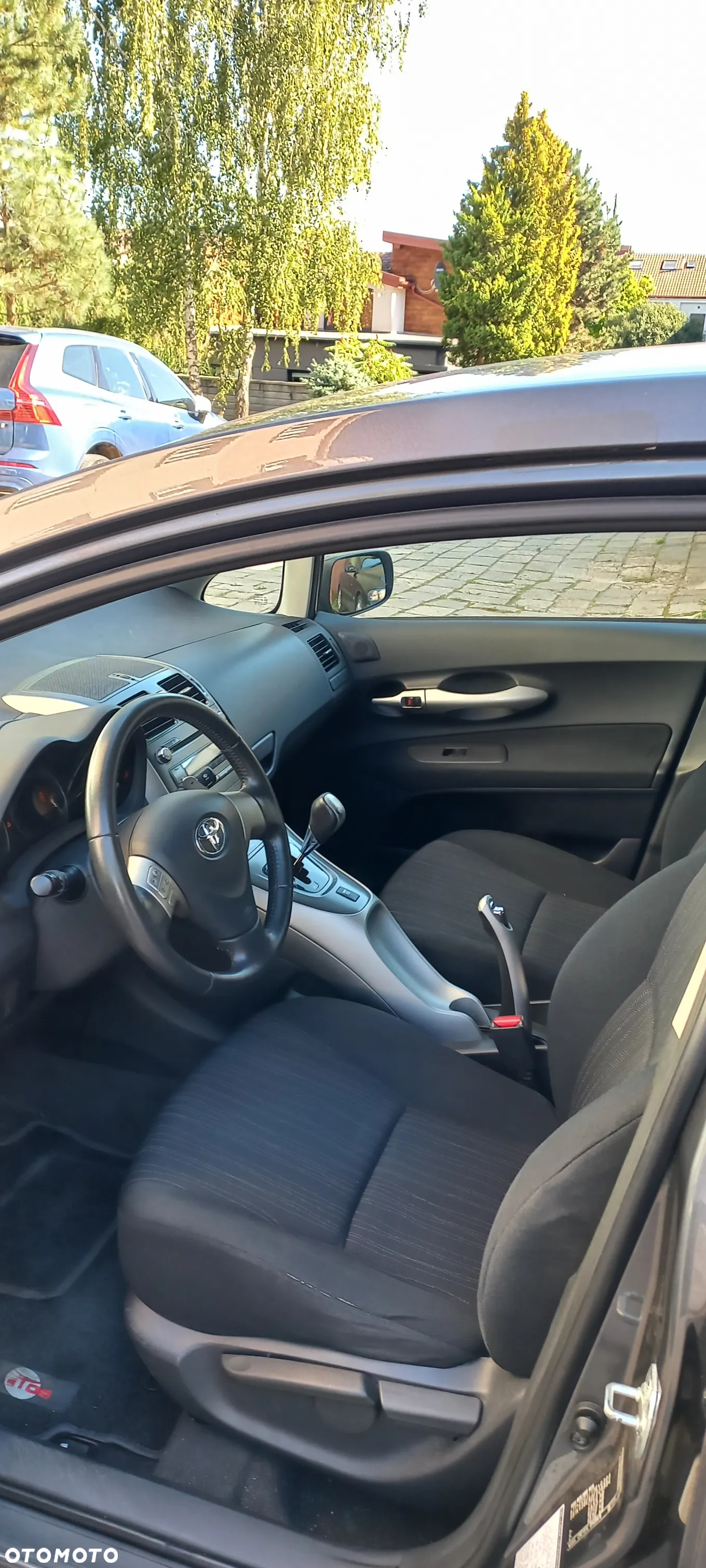 Toyota Auris 1.6 VVT-i Premium MM - 5