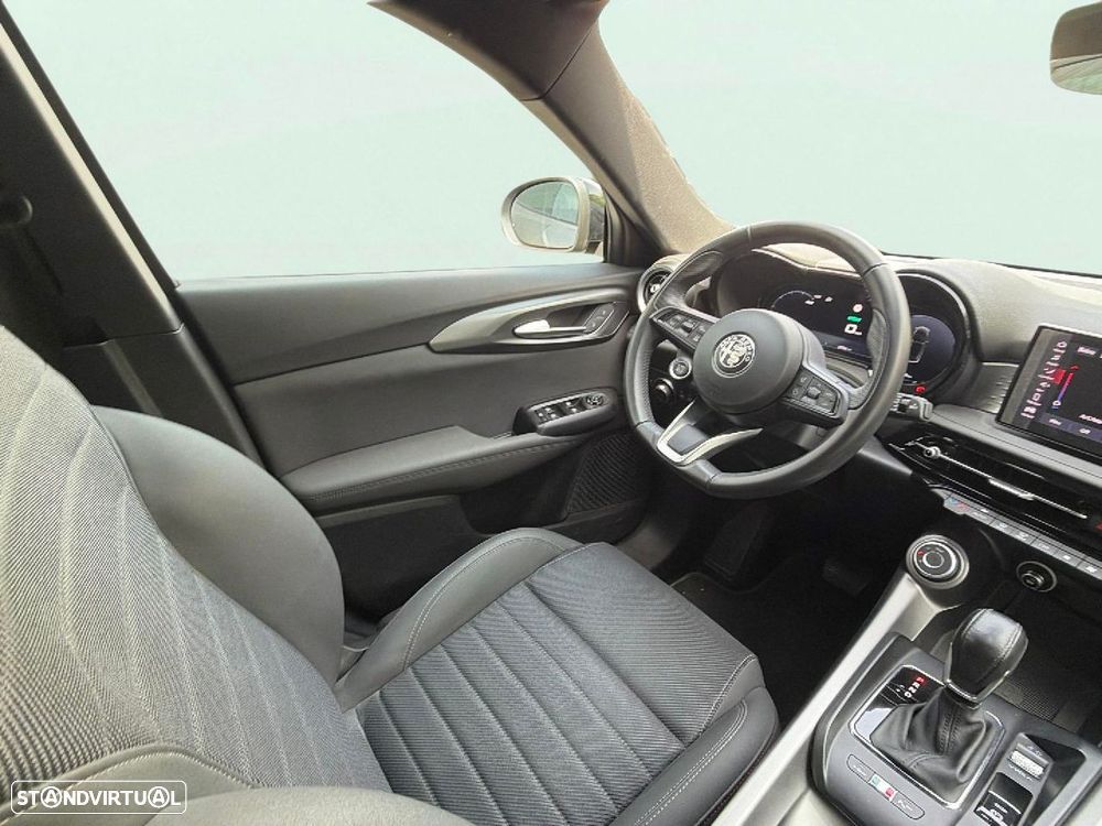 Alfa Romeo Tonale 1.3 Plug-In Hybrid Sprint e-AWD - 20