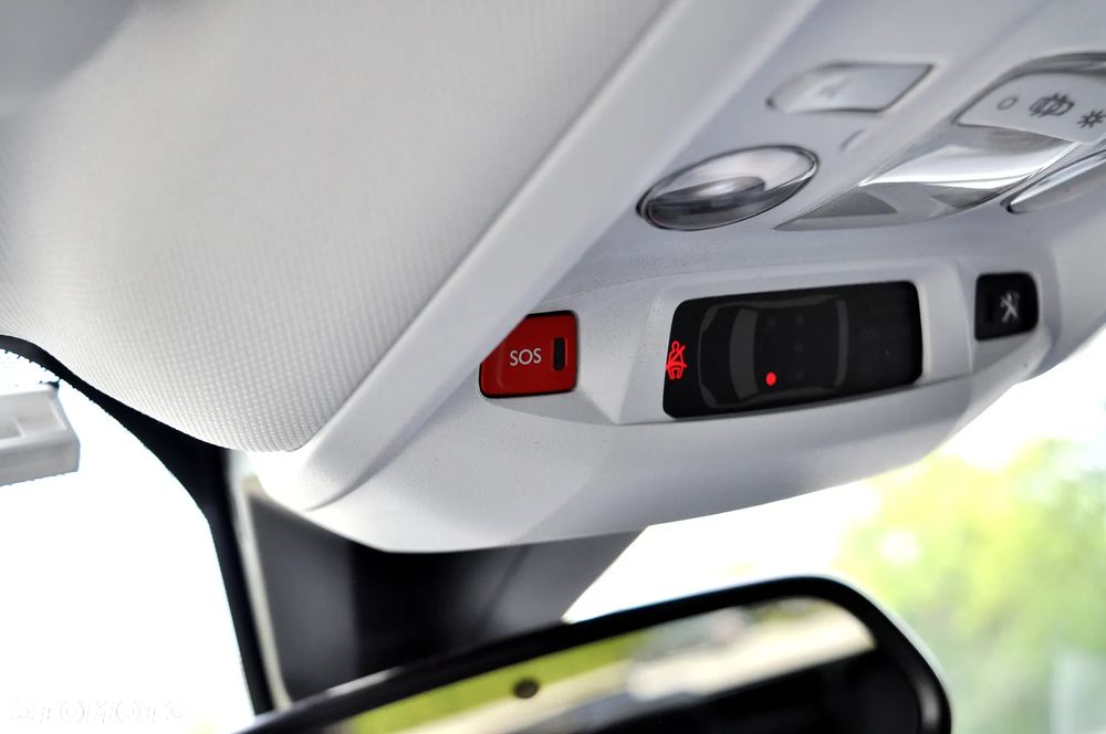 Peugeot 3008 BlueHDi 130 Stop & Start EAT8 Allure - 35