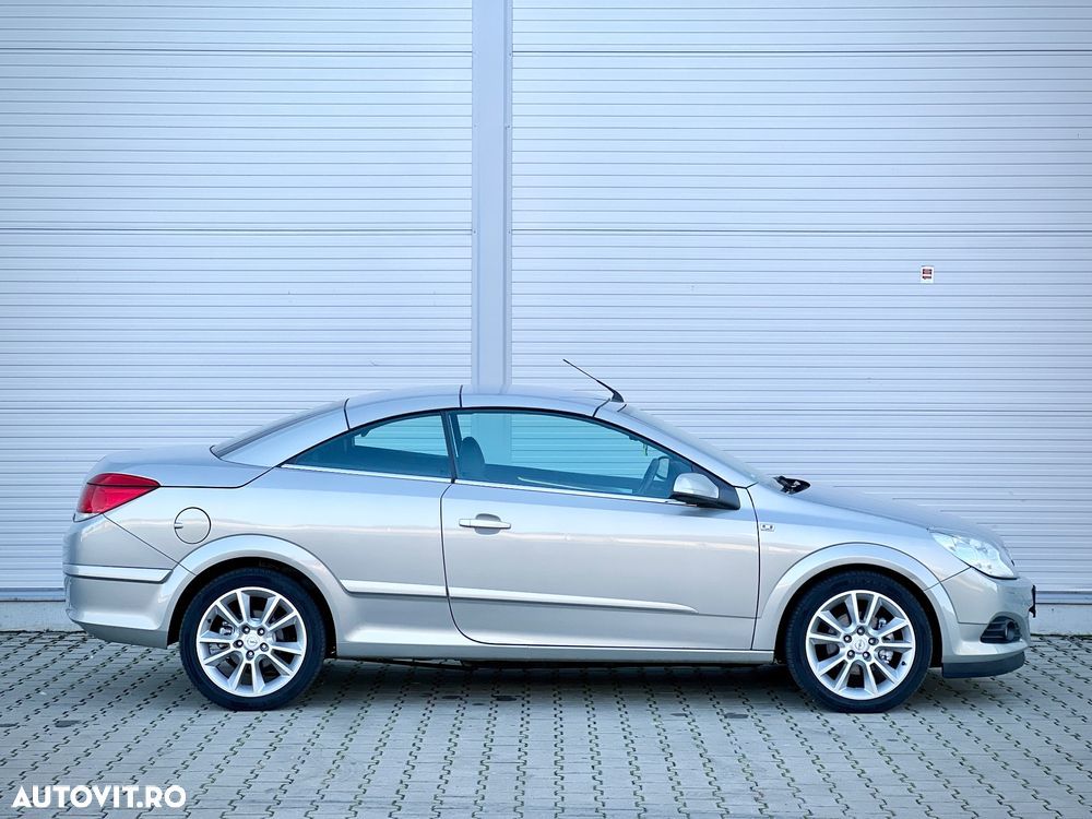 Opel Astra Twin Top 1.8 Endless Summer - 2