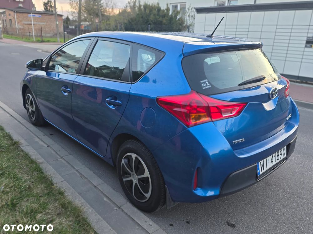 Toyota Auris 1.33 VVT-i Active - 3