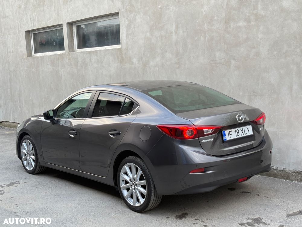 Mazda 3 G120 Revolution - 10