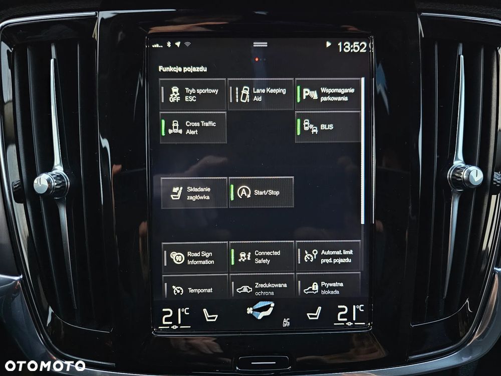 Volvo V90 D4 AWD Geartronic Momentum - 33